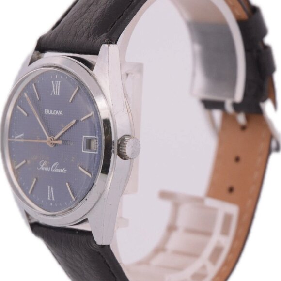Vintage 35mm Bulova Blue Waffle Dial Men's Quartz Wristwatch ESA 563.121 Steel